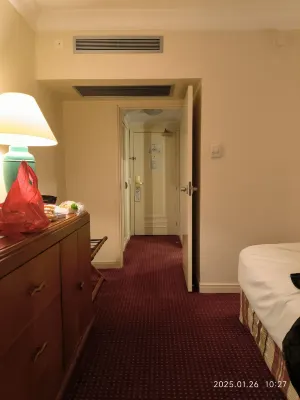 Pullman Bucharest World Trade Center Rooms Photos