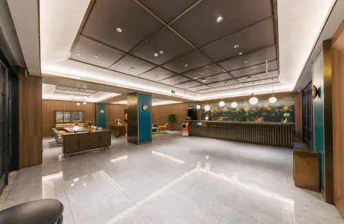 Orange Hotel (North Square of Nanchang West Railway Station) Area Publik Photos