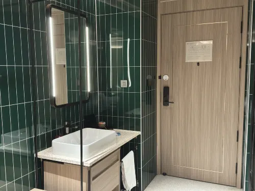 Orange Hotel (North Square of Nanchang West Railway Station) Kamar Photos