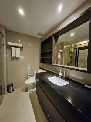 Altera Hotel and Residence Номера Photos