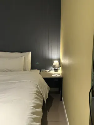 SR Design Hotel Rooms Photos