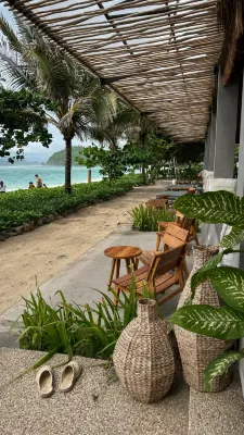 Amber Lombok Beach Resort À proximité de l'hôtel Photos
