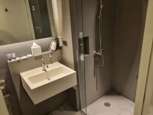 Galleria 12 Sukhumvit Bangkok by Compass Hospitality Camere Photos