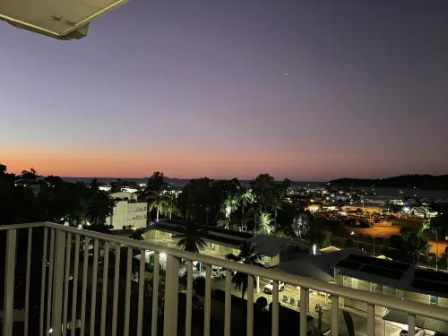 Coral Sea Vista Apartments Near Hotel Photos