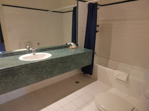 Prince's Gate Hotel Rooms Photos