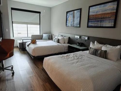 Cambria Hotel New Haven University Area Kamar Photos