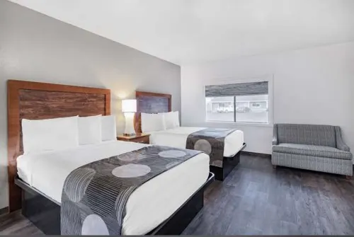 Oceanside Inn & Suites, a Days Inn by Wyndham Rum Photos