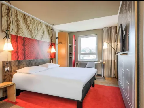Ibis London Stratford Rooms Photos
