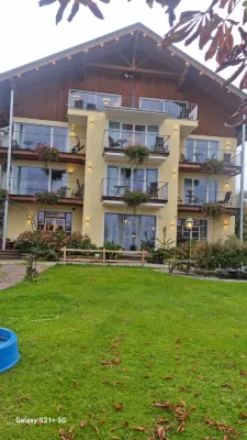 Hotel Stadler am Attersee Exterior Photos