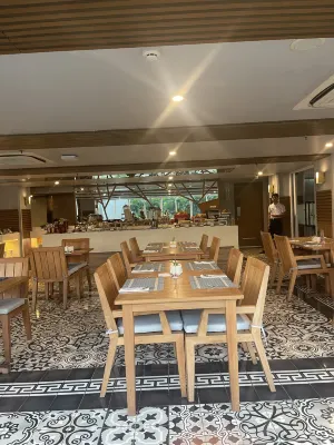 Eastin Ashta Resort Canggu Bali Makanan Photos