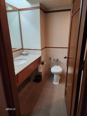 Songphanburi Hotel Zimmer Photos