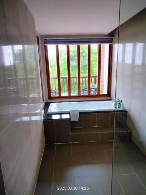 Peach Blossom Resort Phuket Rooms Photos