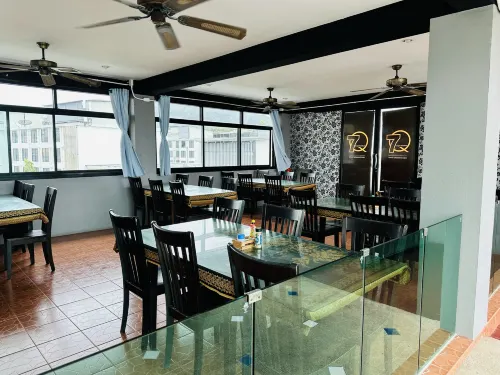 7Q Patong Beach Hotel Photos