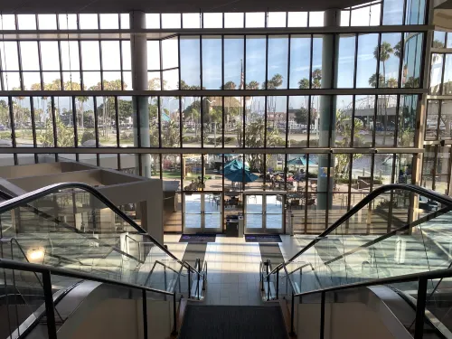 Hyatt Regency Long Beach Espaces publics Photos