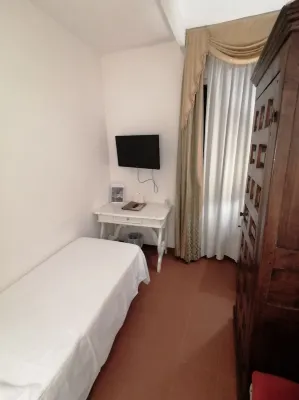 Hotel Machiavelli Palace Rooms Photos