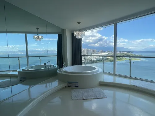 Dali spirited away sea view sky villa Photos