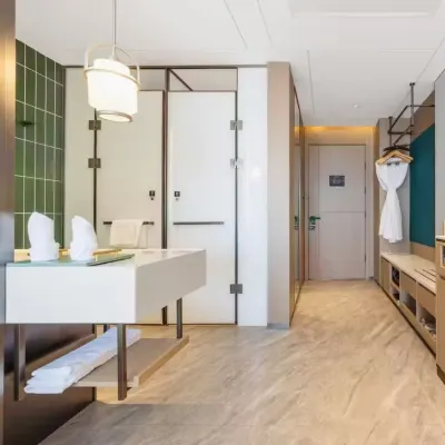Zhuhai Xiangzhou | WINGATE • Wyndham Grand Riverside Hotel (Gongbei Port Plaza Huafa Shangdu Branch) Rooms Photos