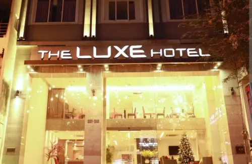The Luxe Hotel Extérieur Photos