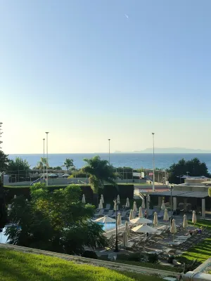 Sheraton Rhodes Resort À proximité de l'hôtel Photos