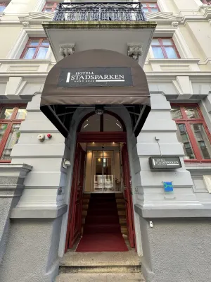 Best Western Hotel Duxiana Exterior Photos