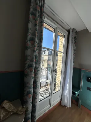 Hôtel Montcalm Paris Zimmer Photos