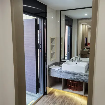 Caoxi Hot Spring Holiday Resort Rooms Photos