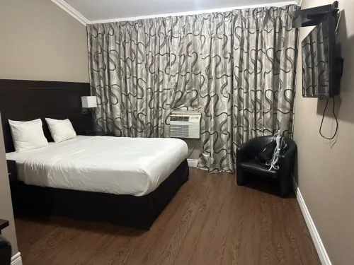 NU Hotel Toronto Airport Chambres Photos