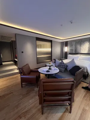 The Laguna, a Luxury Collection Resort & Spa, Bali Kamar Photos