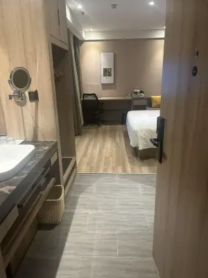 Atour Hotel (Baoji Administration Center, High-speed Railway South Station) Kamar Photos