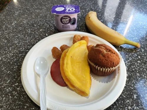 Best Western Plus New Englander Dining Photos