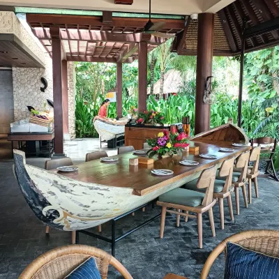 Prime Plaza Hotel Sanur – Bali Photos