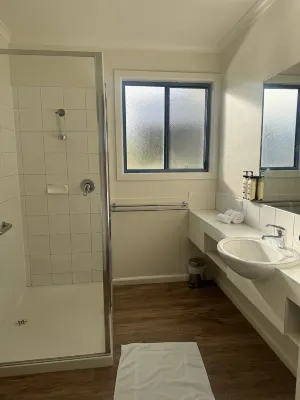 Captains Cove Resort - Waterfront Apartments Camere Photos