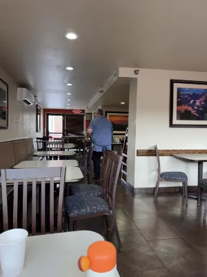 Holiday Inn Express & Suites Grand Canyon Photos