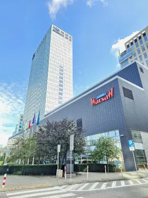 Hilton Warsaw City Extérieur Photos