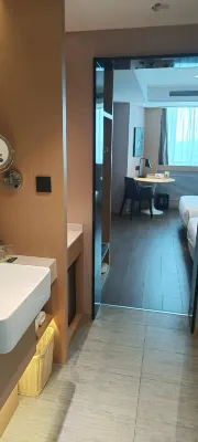 Atour Hotel, Liuliqiao, Beijing West Railway Station Rooms Photos