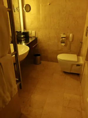 Bear’S Den Hotel Pattaya Chambres Photos