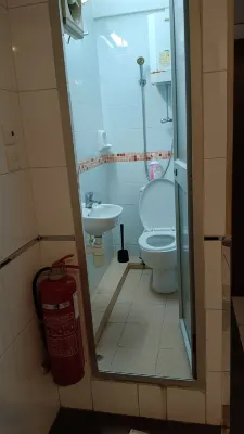 HOLLYWOOD GUESTHOUSE Rooms Photos