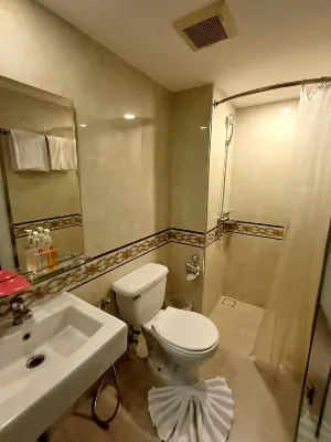 Patong Lodge Hotel Phuket Rooms Photos