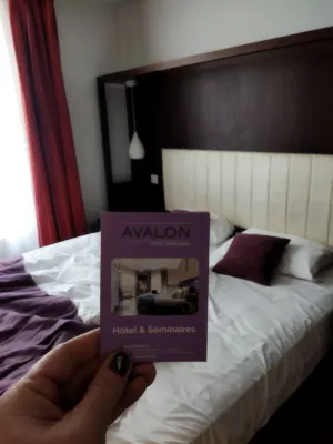 Avalon Hotel Paris Gare du Nord Chambres Photos