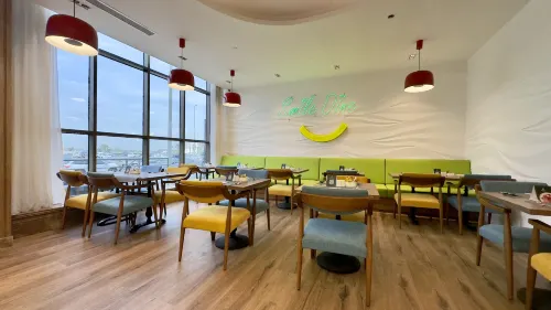 Holiday Inn Jeddah Corniche Photos