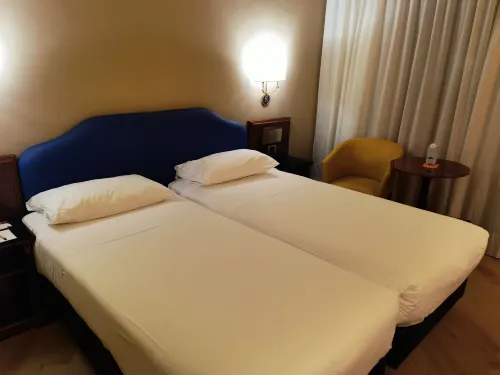UNA HOTELS Scandinavia Milano Camere Photos