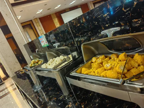 Emperor Hotel Dining Photos