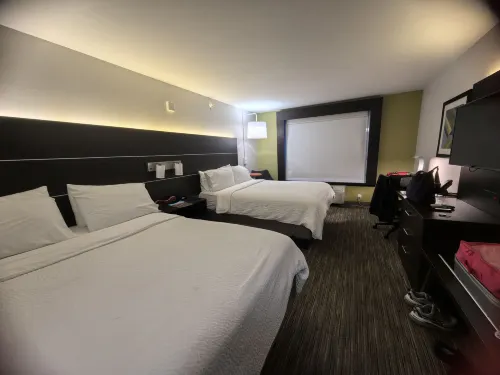 Holiday Inn Express & Suites Longmont - Boulder Area Chambres Photos