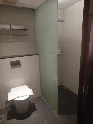 Swiss-Belhotel Bogor Kamar Photos