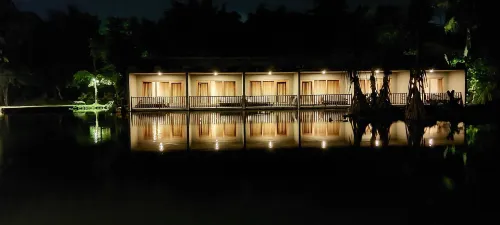The Westlake Resort Jogja Area Publik Photos