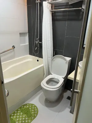 Eurotel Las Pinas Zimmer Photos