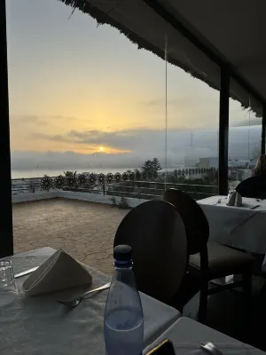 Anezi Tower Hotel Restauration Photos
