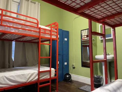 Orange Village Hostel Chambres Photos