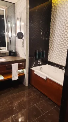 Hilton Istanbul Bomonti Camere Photos