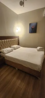 By Murat Royal Hotel Galata Zimmer Photos